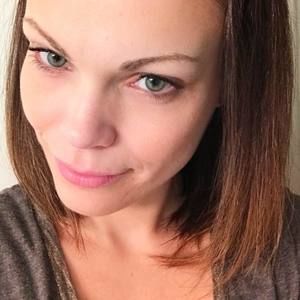 Meet your Posher, Whitney